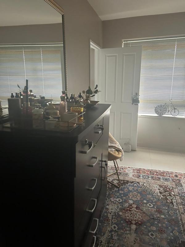 1 Bedroom Property for Sale in North Beach KwaZulu-Natal