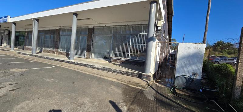 To Let Commercial Property for Rent in Park Rynie KwaZulu-Natal