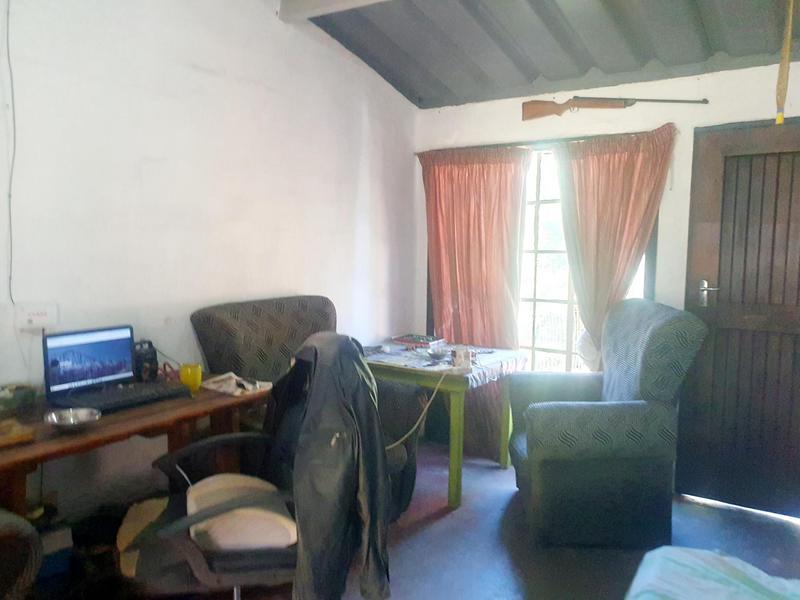 1 Bedroom Property for Sale in Roseneath KwaZulu-Natal