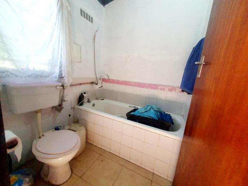 1 Bedroom Property for Sale in Roseneath KwaZulu-Natal