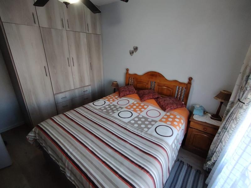 2 Bedroom Property for Sale in Sunningdale KwaZulu-Natal
