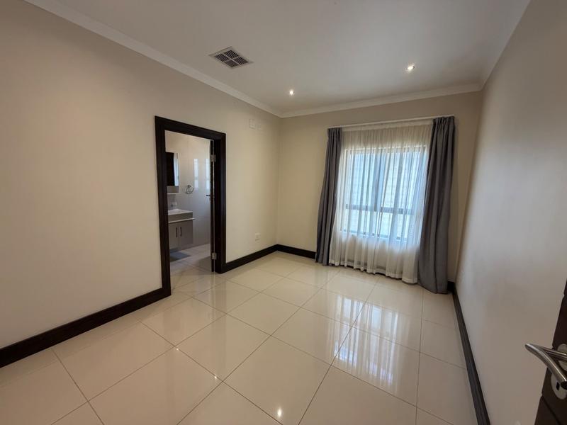 4 Bedroom Property for Sale in Izinga KwaZulu-Natal