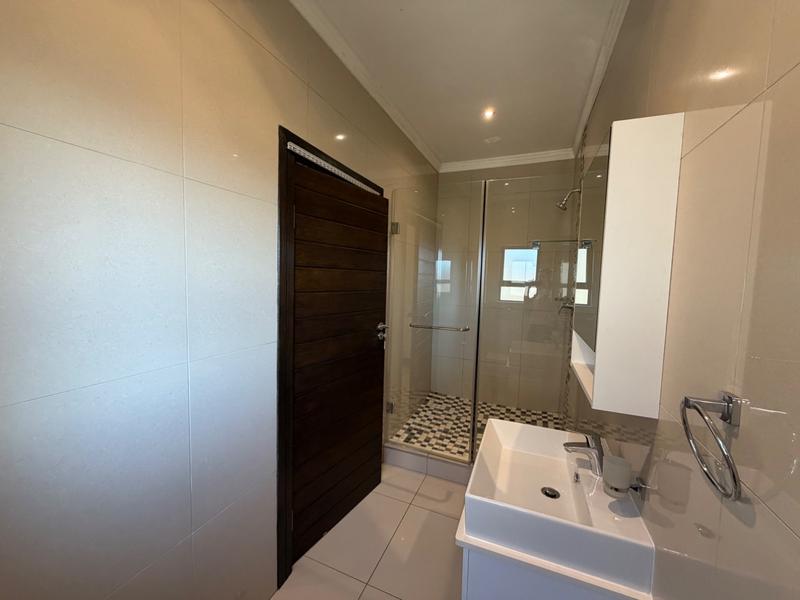 4 Bedroom Property for Sale in Izinga KwaZulu-Natal