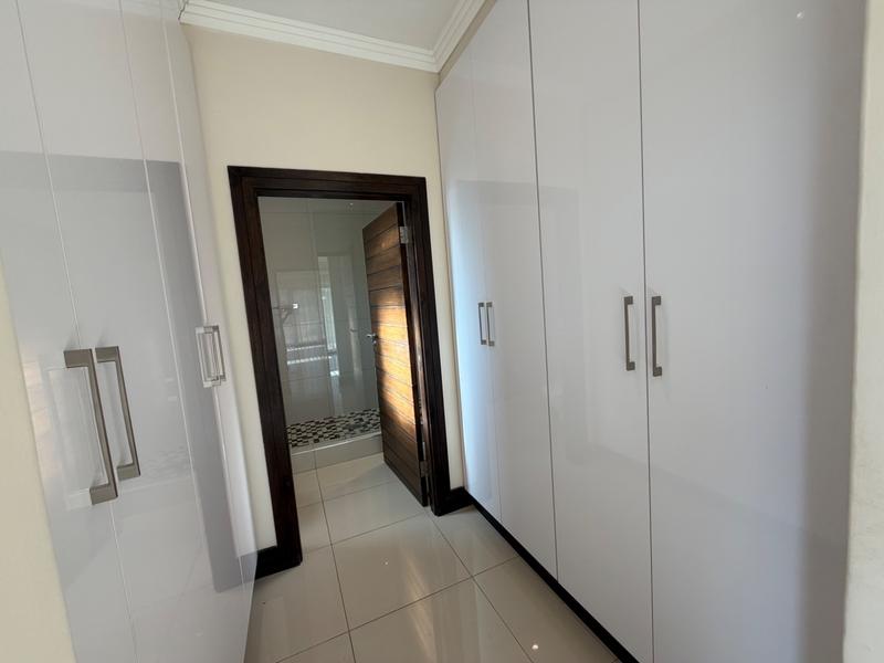 4 Bedroom Property for Sale in Izinga KwaZulu-Natal