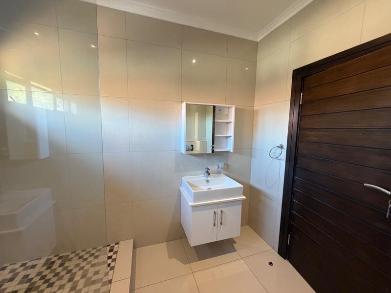 4 Bedroom Property for Sale in Izinga KwaZulu-Natal