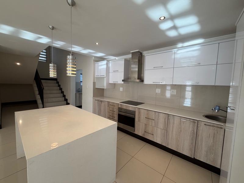 4 Bedroom Property for Sale in Izinga KwaZulu-Natal