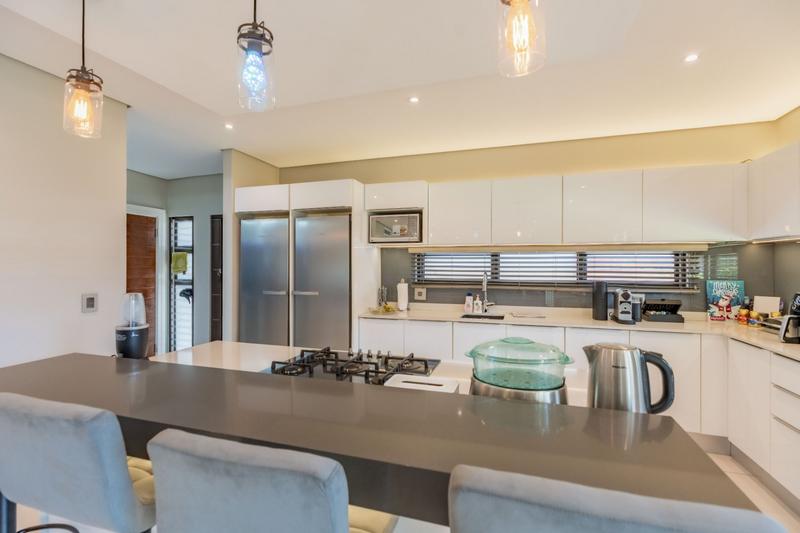 4 Bedroom Property for Sale in Izinga KwaZulu-Natal