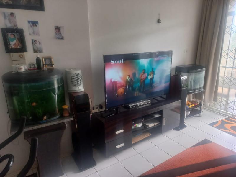 1 Bedroom Property for Sale in Pinetown KwaZulu-Natal