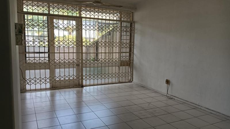 To Let 1 Bedroom Property for Rent in Pinetown KwaZulu-Natal