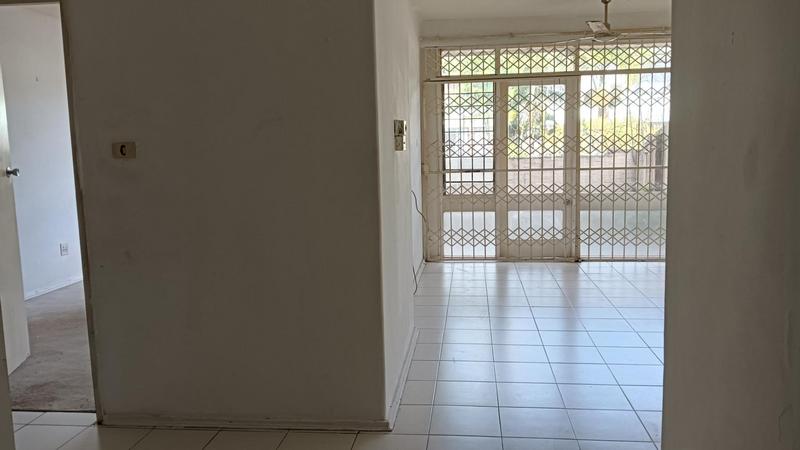 To Let 1 Bedroom Property for Rent in Pinetown KwaZulu-Natal