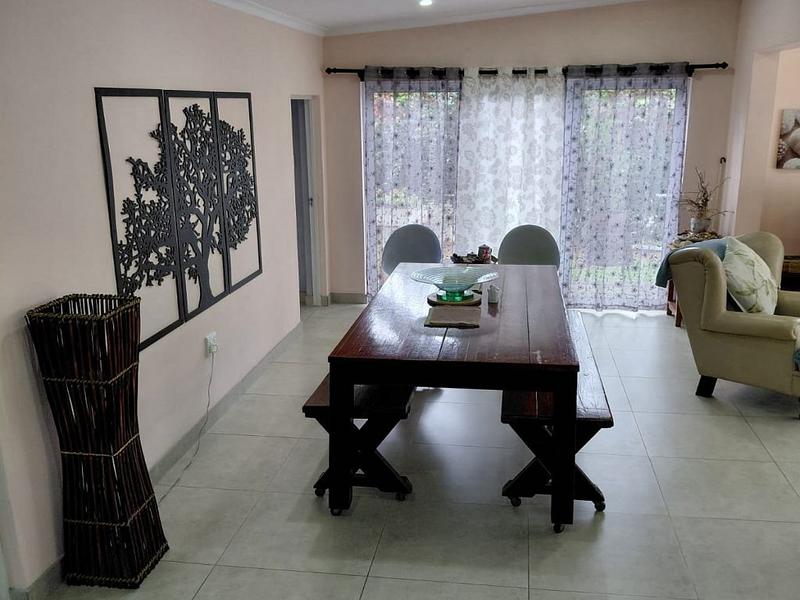 5 Bedroom Property for Sale in Trafalgar KwaZulu-Natal