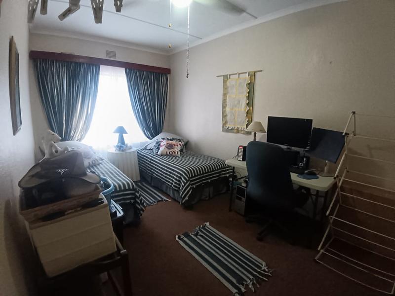 3 Bedroom Property for Sale in Uvongo Beach KwaZulu-Natal