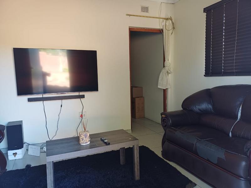 To Let 1 Bedroom Property for Rent in Nagina KwaZulu-Natal