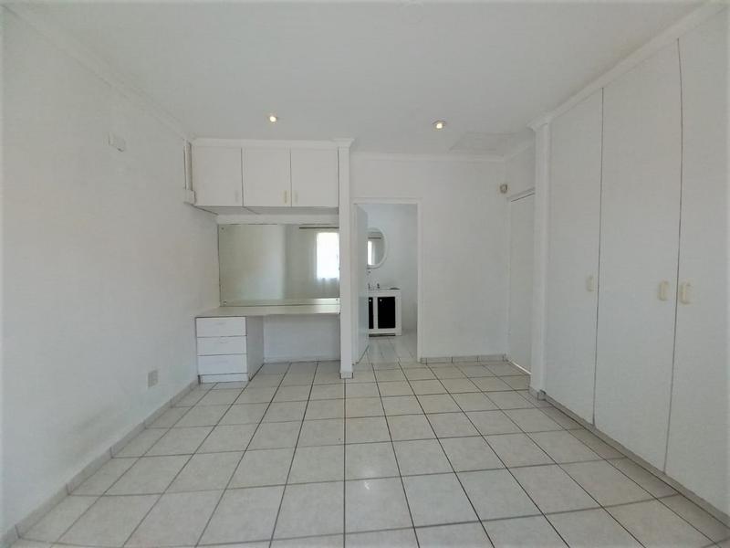 To Let 1 Bedroom Property for Rent in Glen Hills KwaZulu-Natal