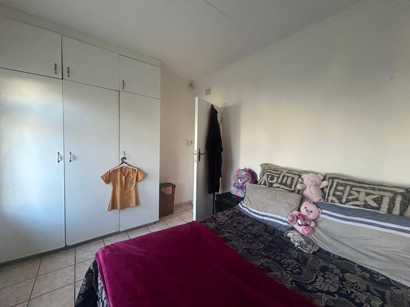 6 Bedroom Property for Sale in Margate KwaZulu-Natal