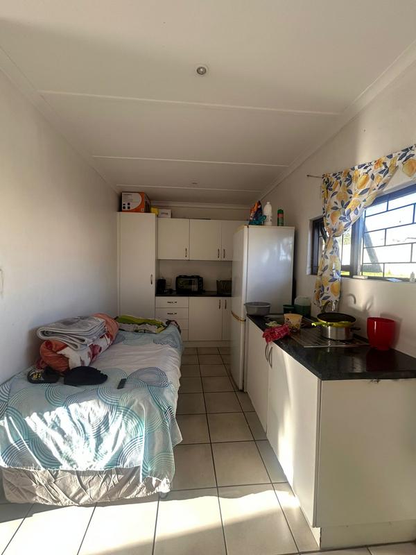 6 Bedroom Property for Sale in Margate KwaZulu-Natal