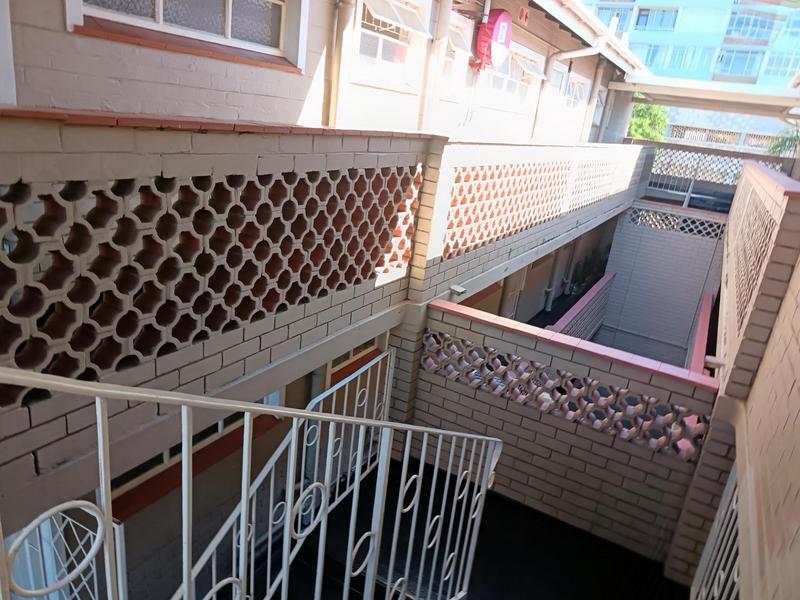 2 Bedroom Property for Sale in Essenwood KwaZulu-Natal