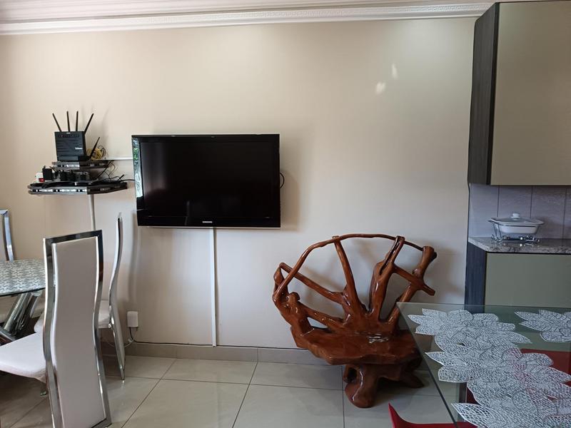 2 Bedroom Property for Sale in Essenwood KwaZulu-Natal