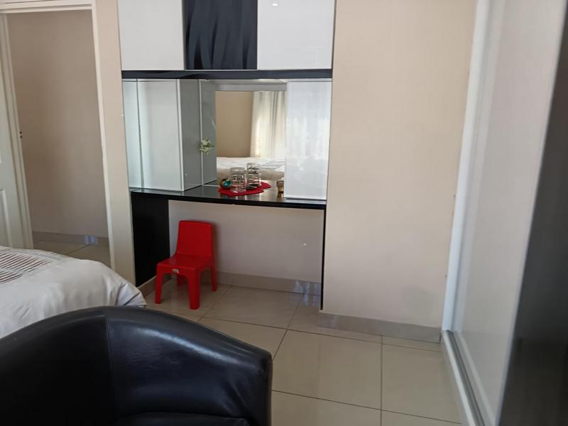 2 Bedroom Property for Sale in Essenwood KwaZulu-Natal