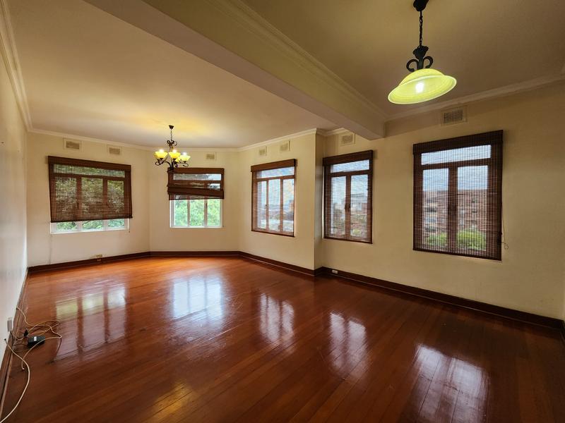 To Let 1 Bedroom Property for Rent in Essenwood KwaZulu-Natal