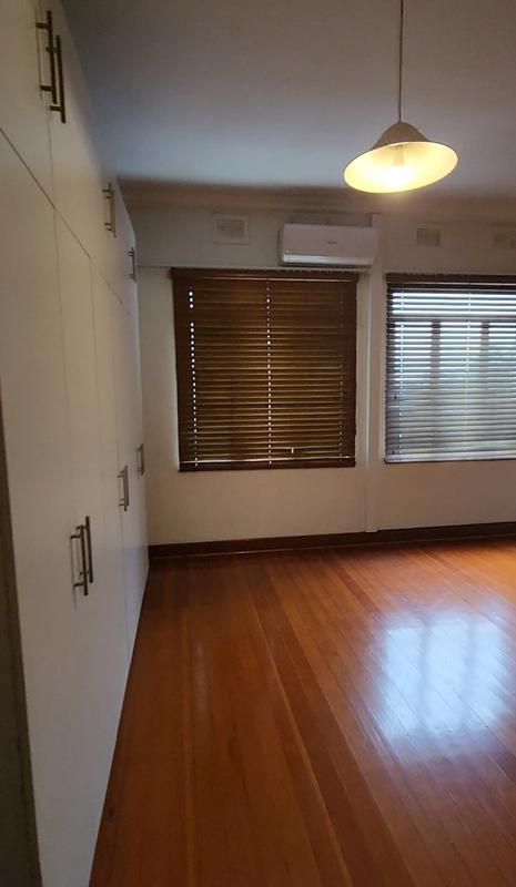 To Let 1 Bedroom Property for Rent in Essenwood KwaZulu-Natal