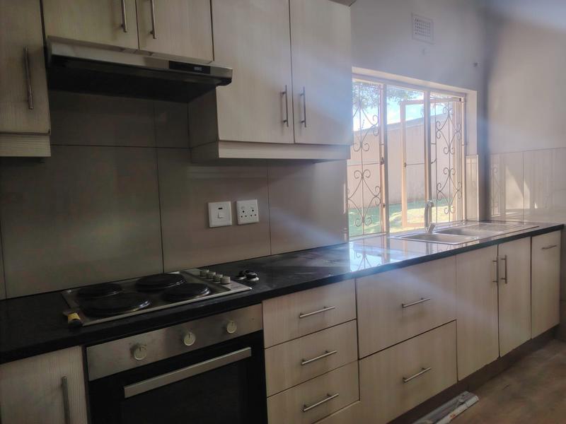 To Let 2 Bedroom Property for Rent in Hillcrest KwaZulu-Natal