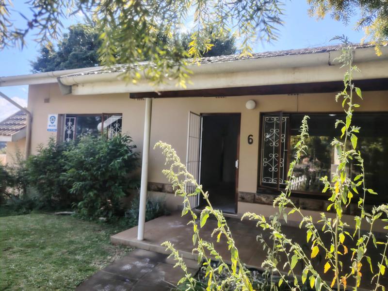 2 Bedroom Property for Sale in Hillcrest KwaZulu-Natal