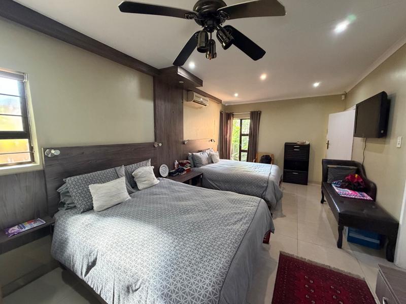 6 Bedroom Property for Sale in Herrwood Park KwaZulu-Natal