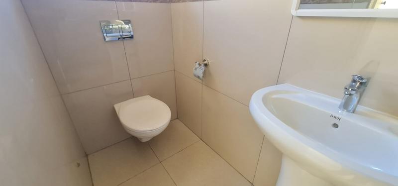 2 Bedroom Property for Sale in Musgrave KwaZulu-Natal