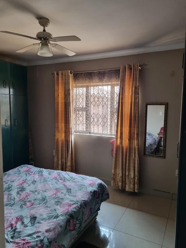 3 Bedroom Property for Sale in Umzinto KwaZulu-Natal