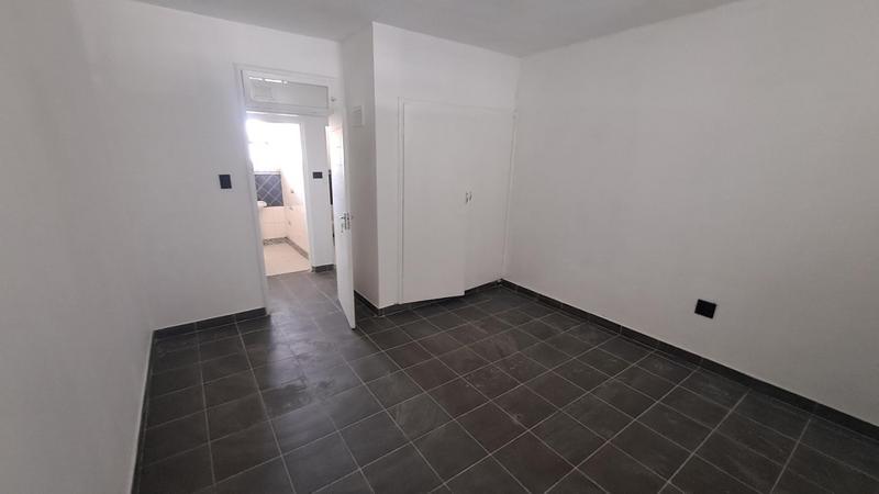 To Let 2 Bedroom Property for Rent in Overport KwaZulu-Natal