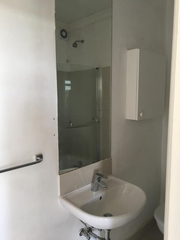 1 Bedroom Property for Sale in Umhlanga Ridge KwaZulu-Natal