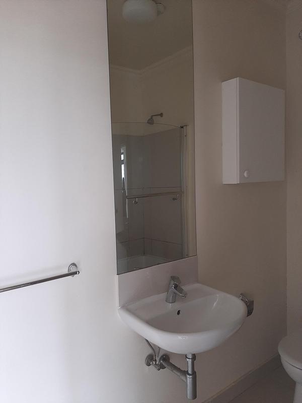 1 Bedroom Property for Sale in Umhlanga Ridge KwaZulu-Natal