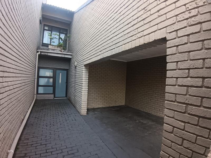 2 Bedroom Property for Sale in Margate KwaZulu-Natal