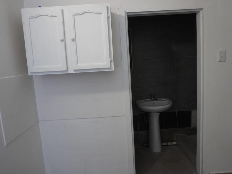 To Let 1 Bedroom Property for Rent in Berea West KwaZulu-Natal