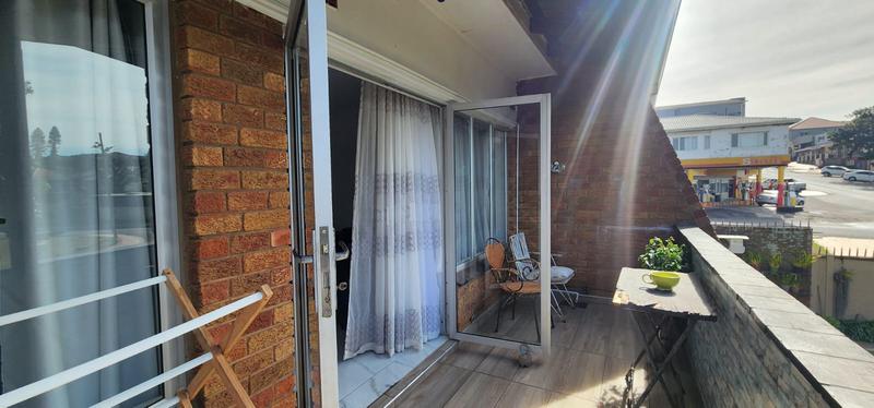 2 Bedroom Property for Sale in Umkomaas KwaZulu-Natal