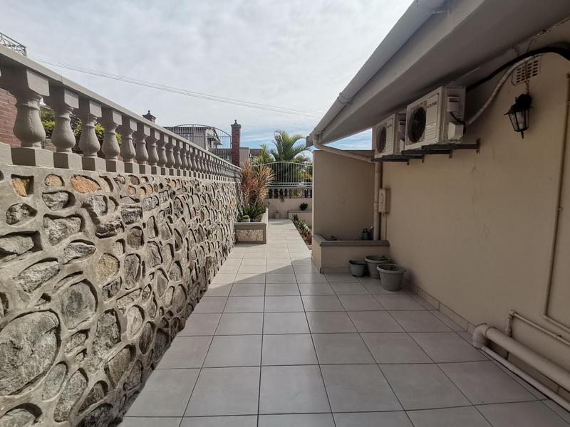To Let 4 Bedroom Property for Rent in Reservoir Hills KwaZulu-Natal