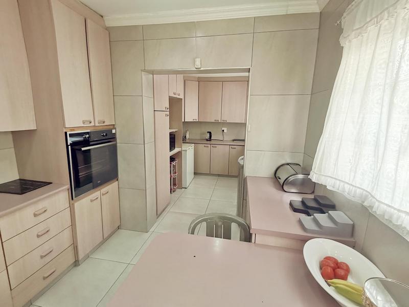 To Let 4 Bedroom Property for Rent in Reservoir Hills KwaZulu-Natal