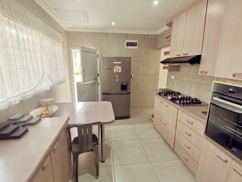 To Let 4 Bedroom Property for Rent in Reservoir Hills KwaZulu-Natal