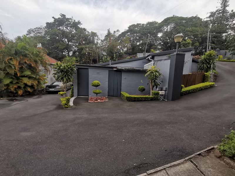 To Let 4 Bedroom Property for Rent in Dawncliffe KwaZulu-Natal