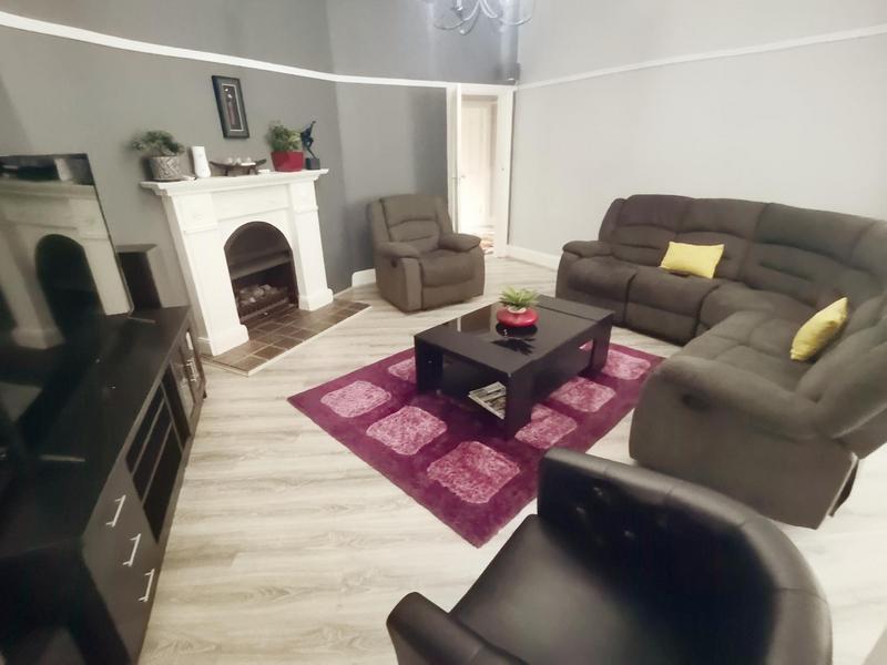 To Let 4 Bedroom Property for Rent in Dawncliffe KwaZulu-Natal
