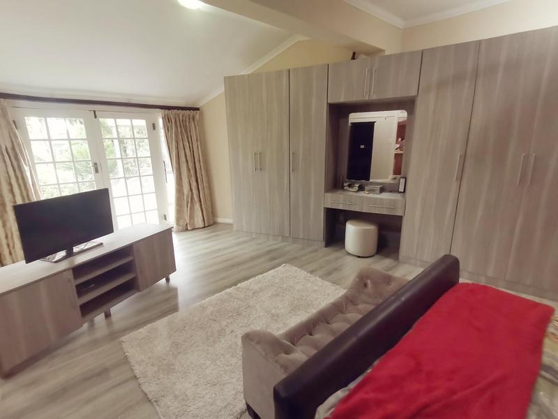 To Let 4 Bedroom Property for Rent in Dawncliffe KwaZulu-Natal