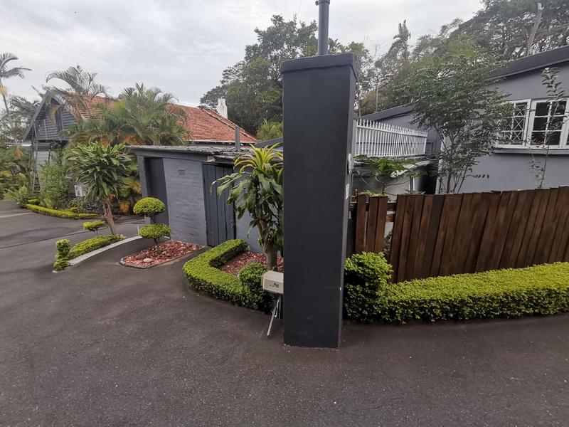 To Let 4 Bedroom Property for Rent in Dawncliffe KwaZulu-Natal