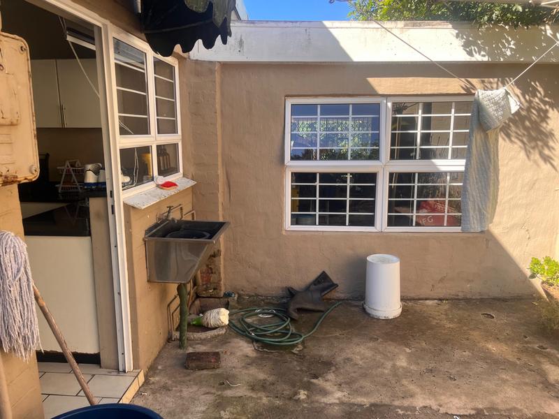 To Let 4 Bedroom Property for Rent in Westville KwaZulu-Natal