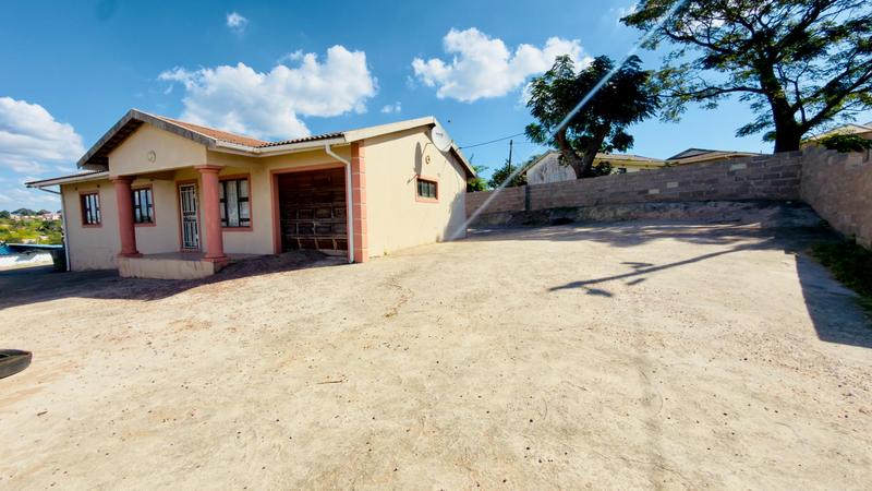 6 Bedroom Property for Sale in Ntuzuma KwaZulu-Natal