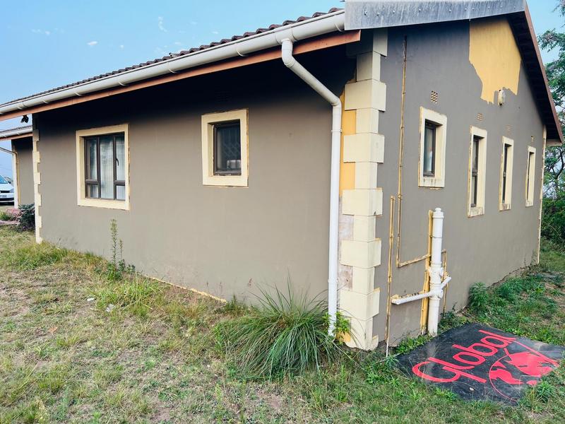6 Bedroom Property for Sale in Ntuzuma KwaZulu-Natal