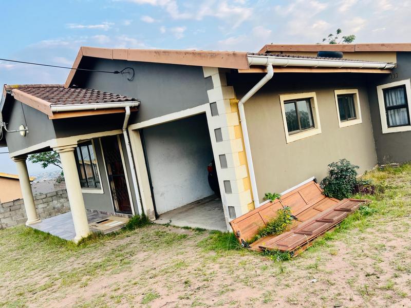 6 Bedroom Property for Sale in Ntuzuma KwaZulu-Natal