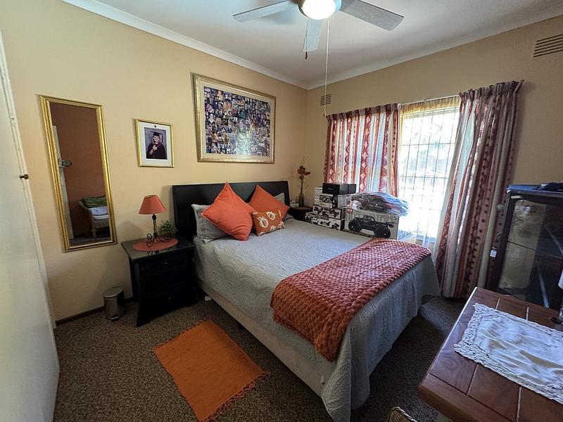 7 Bedroom Property for Sale in Uvongo KwaZulu-Natal