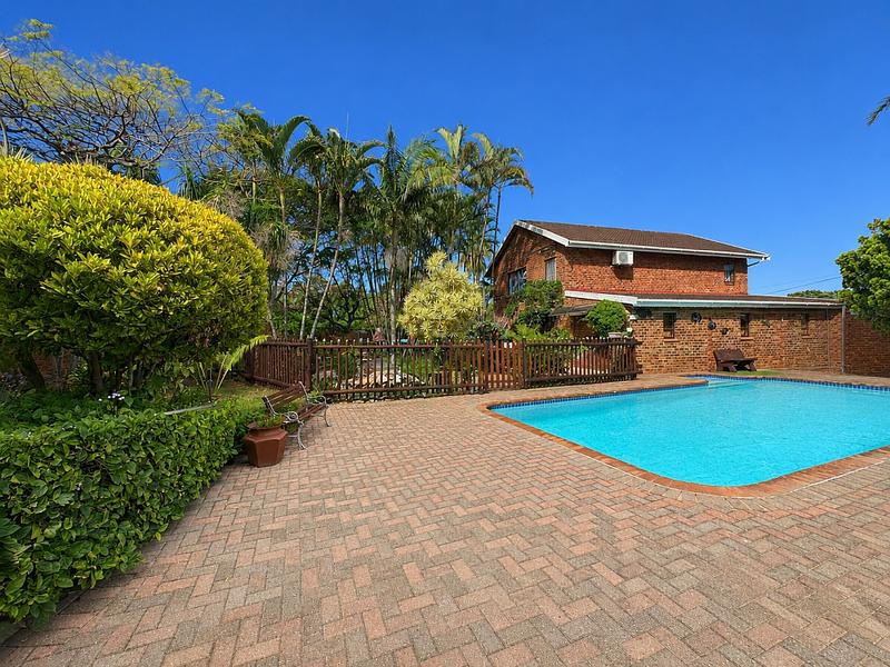 7 Bedroom Property for Sale in Uvongo KwaZulu-Natal