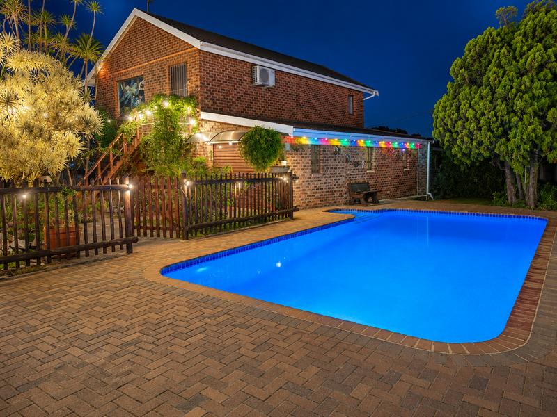 7 Bedroom Property for Sale in Uvongo KwaZulu-Natal